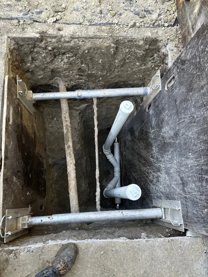 Experienced plumber completing Gas Line Repair work in Canonsburg